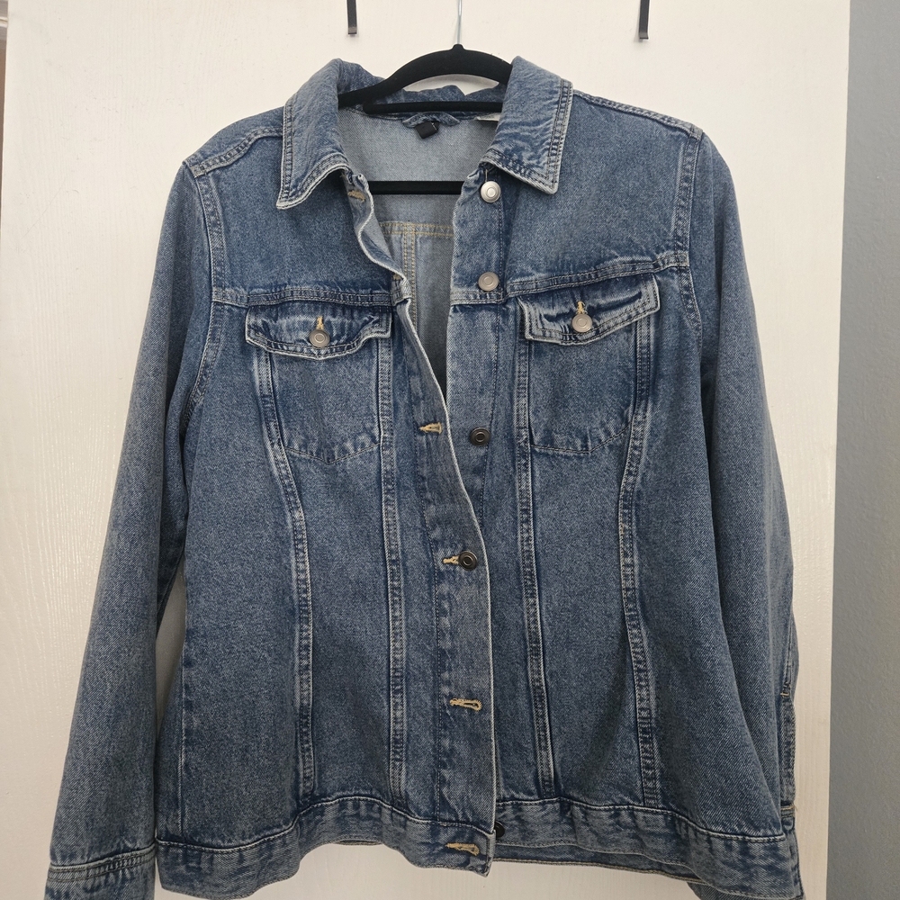 H&M Light Blue Denim Jacket with Chest Pockets